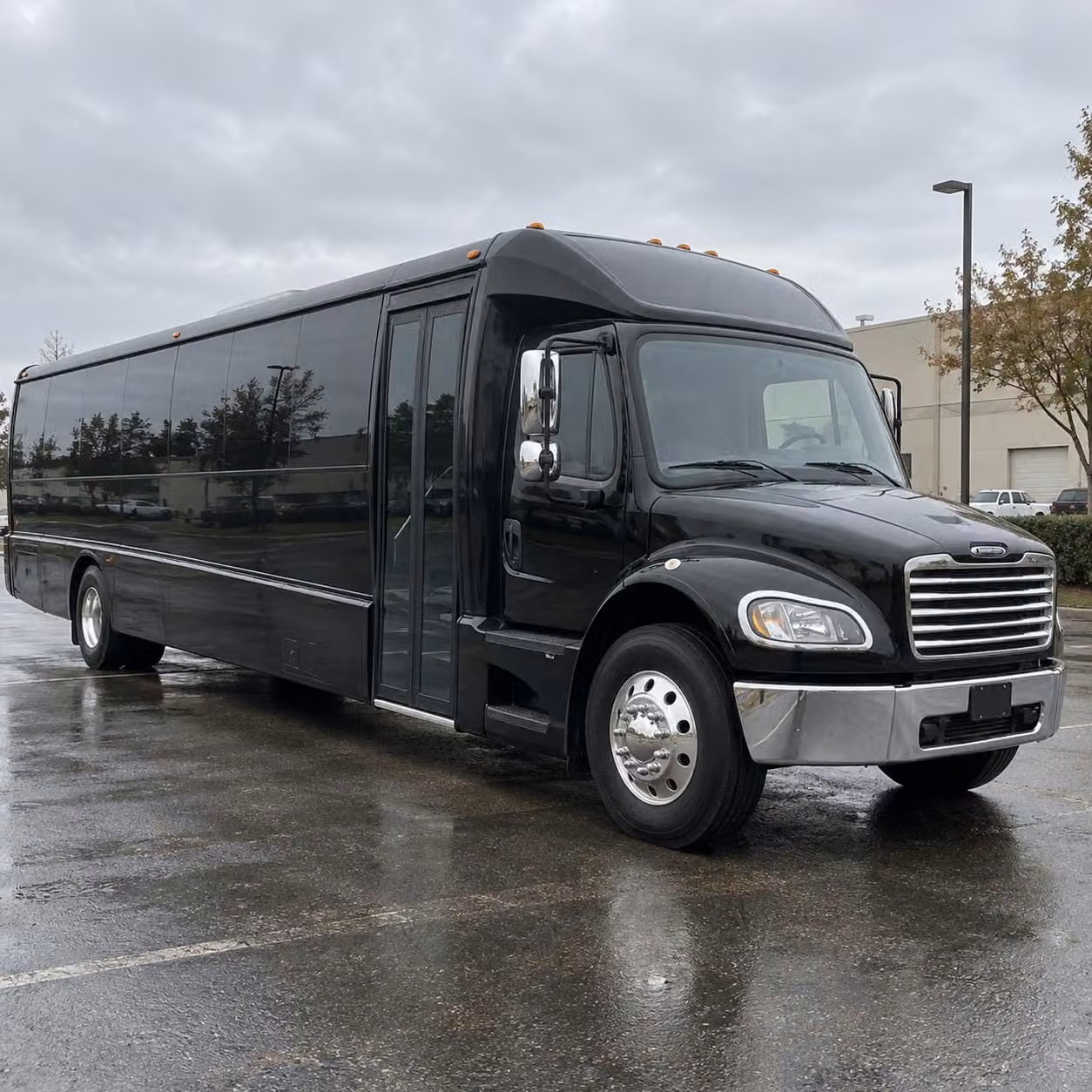 25 passenger minibus