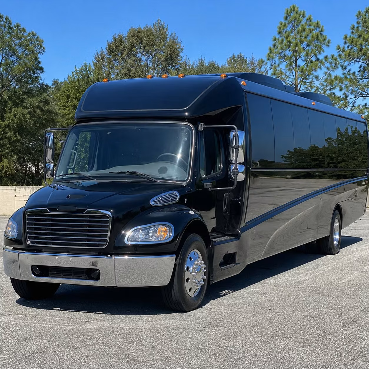 minibus rentals for tallahassee youth group and ministry trips