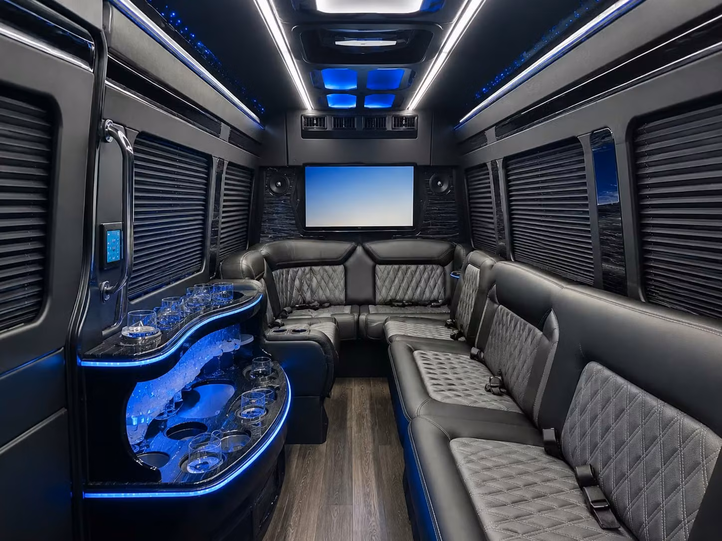 outdoor and venue specific wedding shuttle transportation around tallahassee