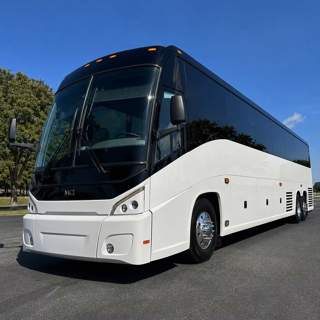 shuttle buses for sunday services and weekly worship in tallahassee
